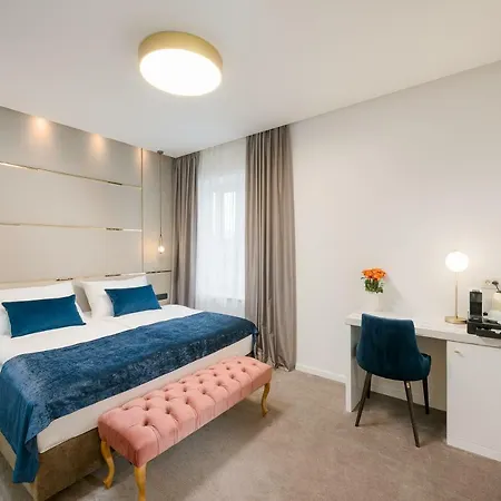 Guest house Flos Luxury