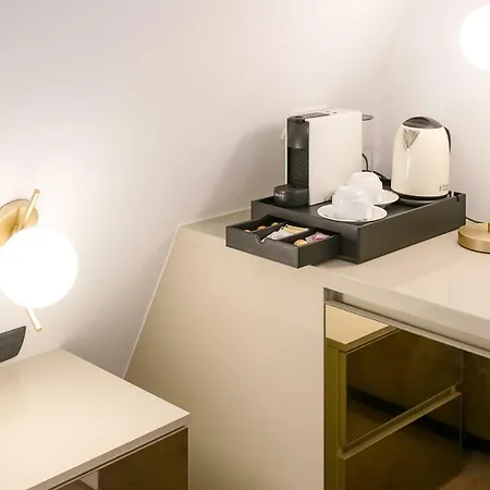 Flos Luxury Penzion 4*