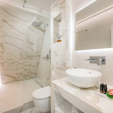 Flos Luxury Спліт