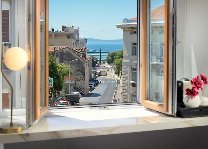 Gostinjska kuća Flos Luxury Split