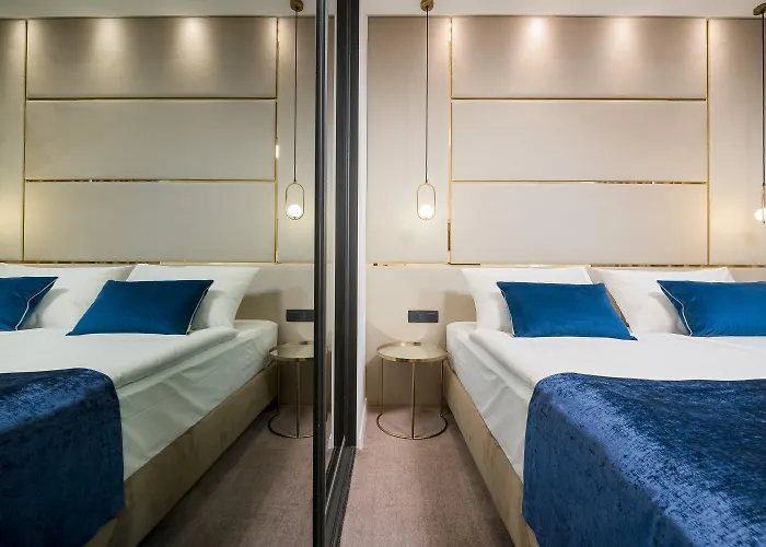 Pensjonat Flos Luxury 4*